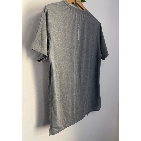 Punto Blanco • Heathered Gray Athletic Tee - Picture 10 of 13